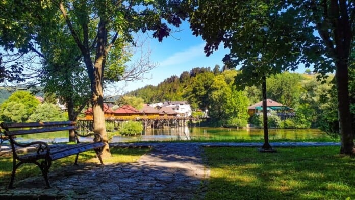 Oaze mira i ljepote, užitak u tišini i bujnom zelenilu.