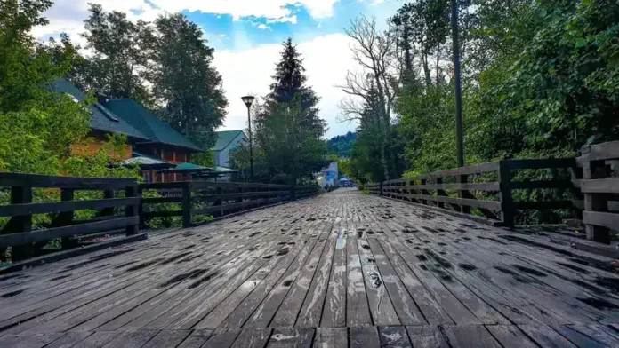 Jutro sa sitnom kišom stvara atmosferu smirenosti i svježine