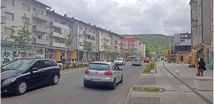 U ritmu oblaka: promjenjivo jutro u gradu