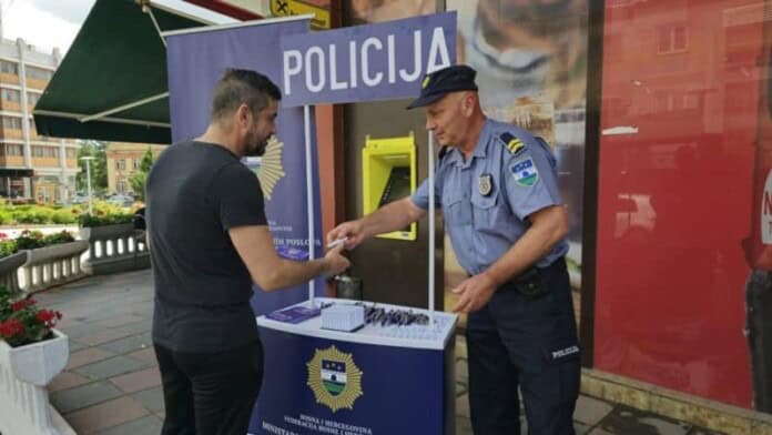 Počelo obilježavanje Dana policije USK