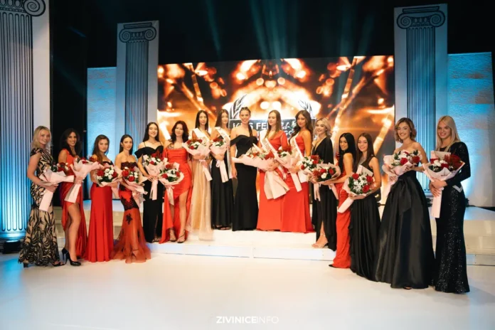 Ena Adrović ponijela titulu Miss Federacije BiH