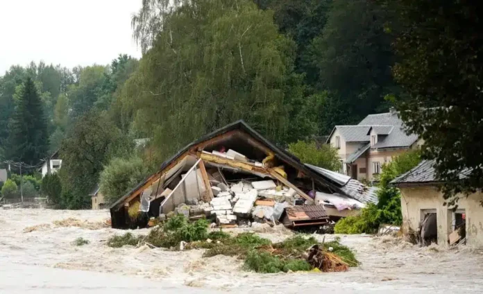 POČELE SU SE RUŠITI KUĆE, OVO JE APOKALIPSA: Gradonačelnica o stanju u najteže pogođenom gradu u Češkoj