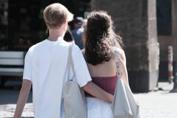 U Bosni i Hercegovini manje djece i brakova, stopa razvoda iznenađuje!