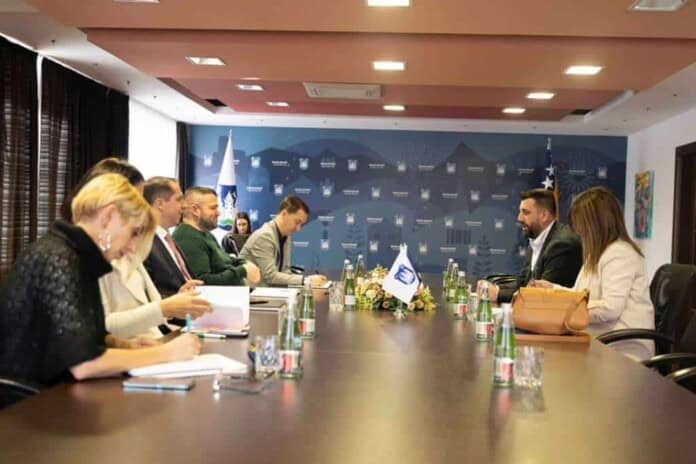 Radni sastanak o brzoj cesti Bihać-Cazin-Velika Kladuša, ključni koraci ka realizaciji projekta