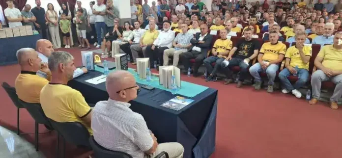 Gruppen sastanaka na konferenciji Krušnica, lokalni događaj u Bosni i Hercegovini.