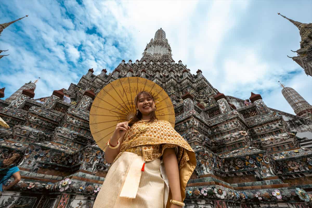 Stupa Phra Nakhon Si Ayutthaya, Tajland, arheološki nalazi, turistička atrakcija, kulturno nasljeđe, putovanja.
