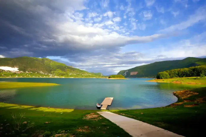 Mirisna prirodna ljepota rijeke Krušnica u Bosni i Hercegovini.