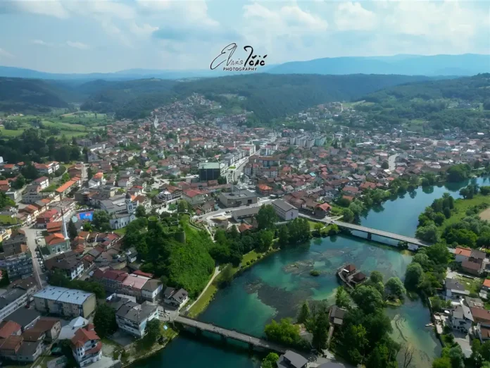 Oblačno i maglovito jutro u Bosanskoj Krupi
