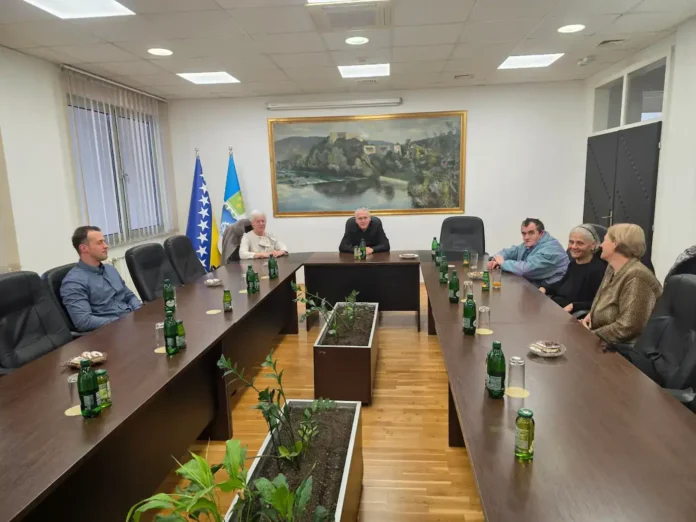 Gradonačelnik Armin Halitović povodom Božića upriličio je prijem za sugrađane katoličke vjeroispovijesti u Bosanskoj Krupi.