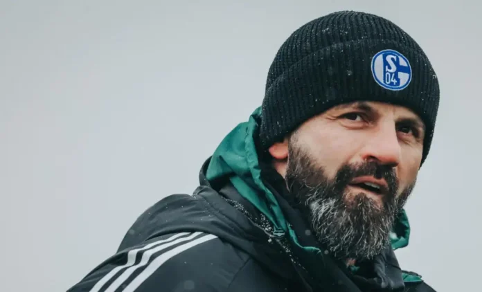 Miron Muslić donio neočekivanu odluku da Schalke 04 ostane na pripremama u Gelsenkirchenu tokom hladnih dana.