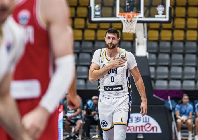 Saznajte kako Jusuf Nurkić vidi budućnost reprezentacije BiH i zašto mu je važna zastava za predstavljanje svih građana.