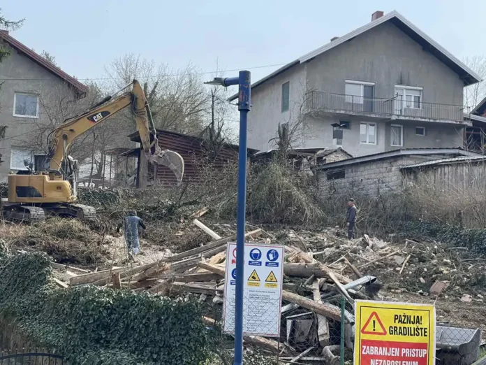 Počeli radovi na izgradnji nove Gradske vijećnice u Bosanskoj Krupi sa planiranom vrijednosti od 629.625,00 KM.