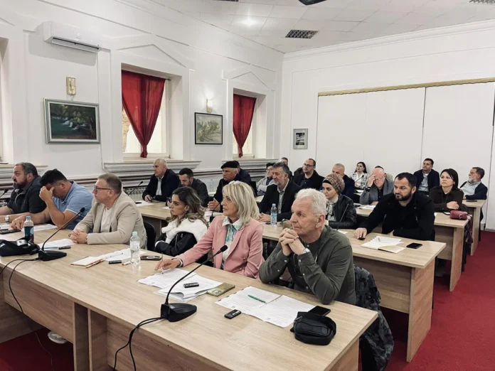 Održana XVII redovna sjednica Gradskog vijeća Grada Bosanska Krupa sa svih 25 Vijećnika je uspješno izglasana.
