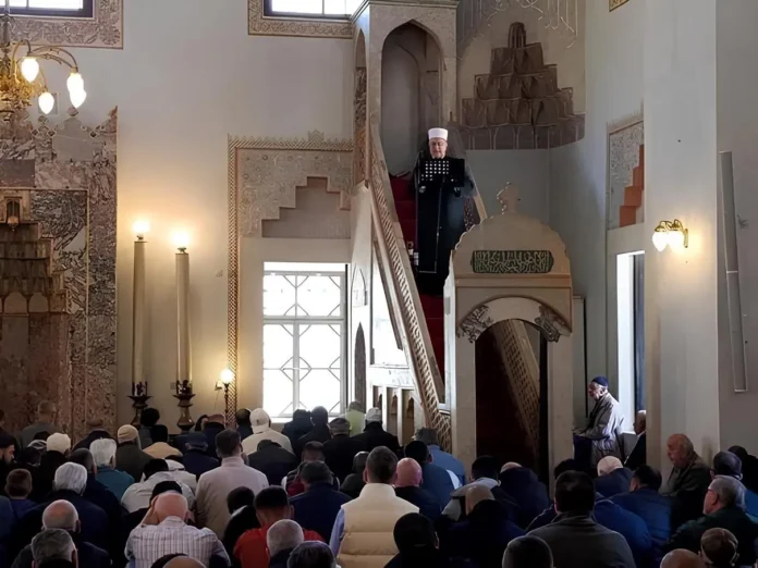 Proslava 1448. hidžretske Nove godine: otkrijte važnost događaja Hidžre i njegov uticaj na muslimansku zajednicu.