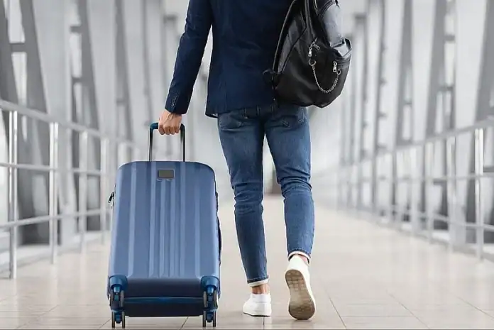 Saznajte kako nova pravila EU za ručni prtljag donose dvije torbe u Ryanairu. Pročitajte više o ovim promjenama.